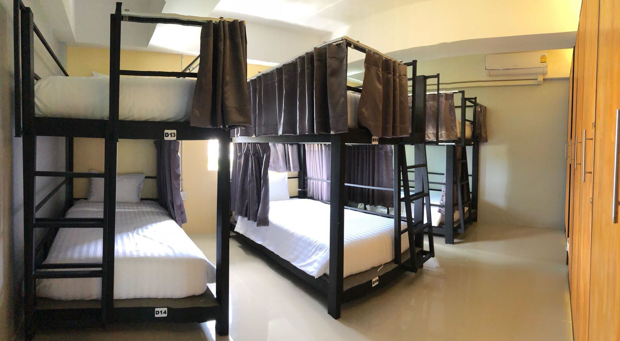 Airport Hostel Phuket Nai Yang Beach Eksteriør bilde